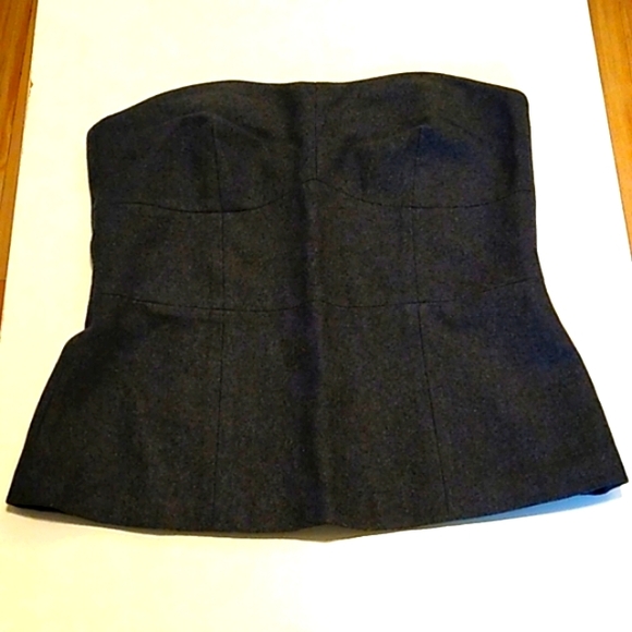 Lord & Taylor strapless top bustier style in 50% wool blend - Picture 2 of 14
